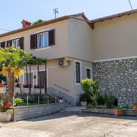 Apartman Danijela Zagorje Екстериор снимка